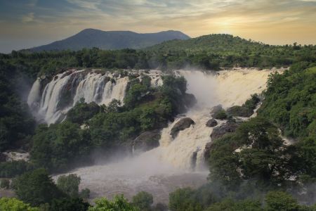 Why July is the Best Month for Waterfall Trips in Karnataka - Mangaluru Taxi