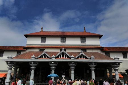 Dharmasthala Manjunatha Swamy Temple - Mangaluru Taxi