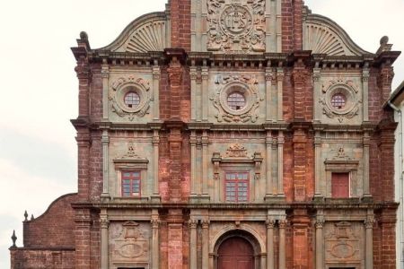 Bom Jesus Basilica - Mangaluru Taxi